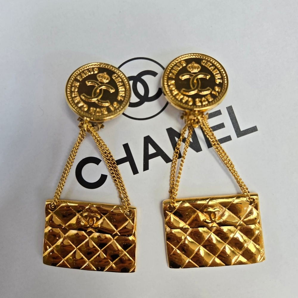 Chanel Vintage Handbag Dangle Hang Earrings 1991 Gold